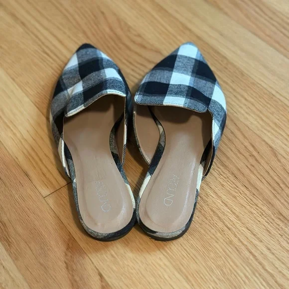 ABOUND Mules Black and White Slip On Size 8.5 - Picture 4 of 6